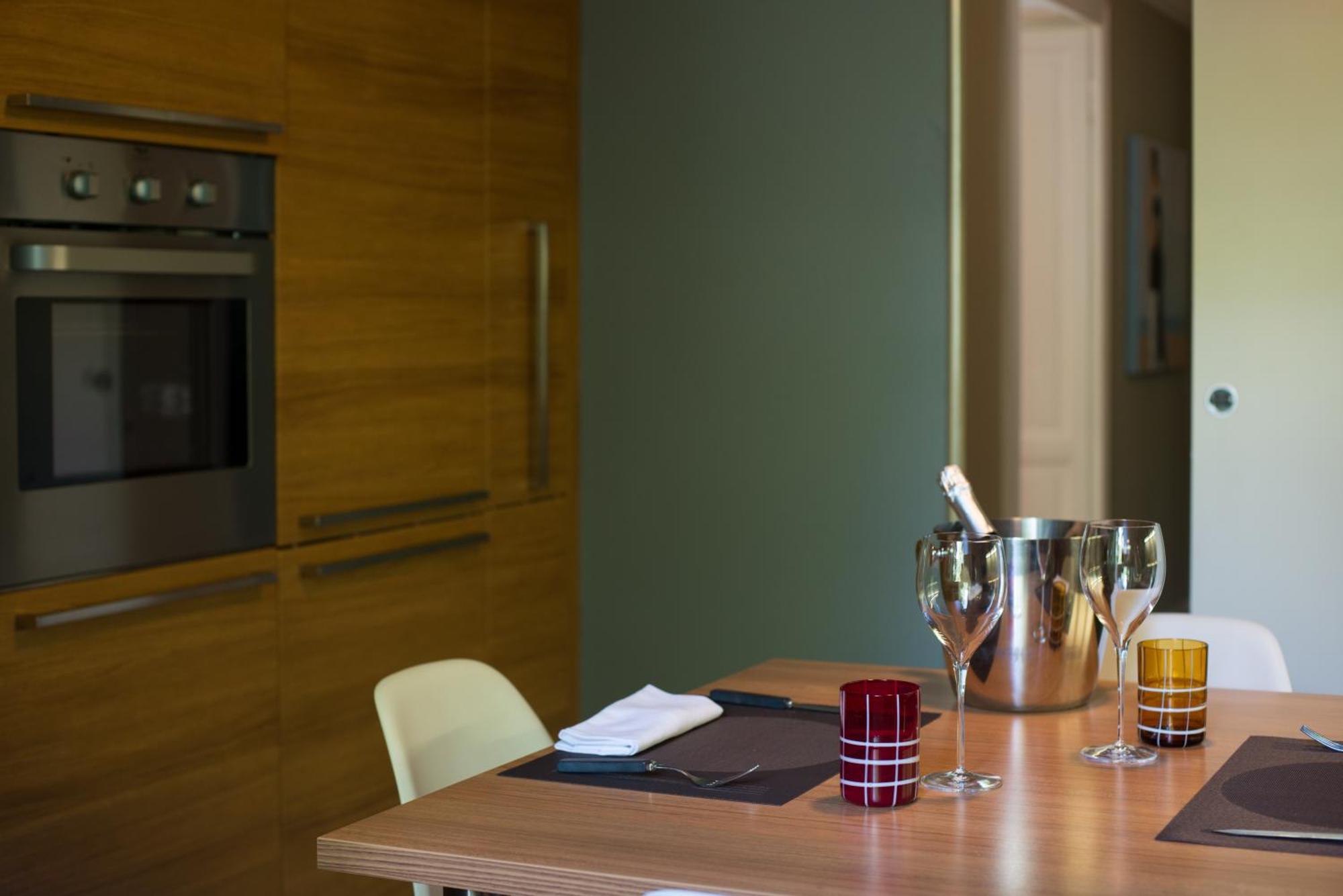 Casa Bianca Apartments Комо Экстерьер фото